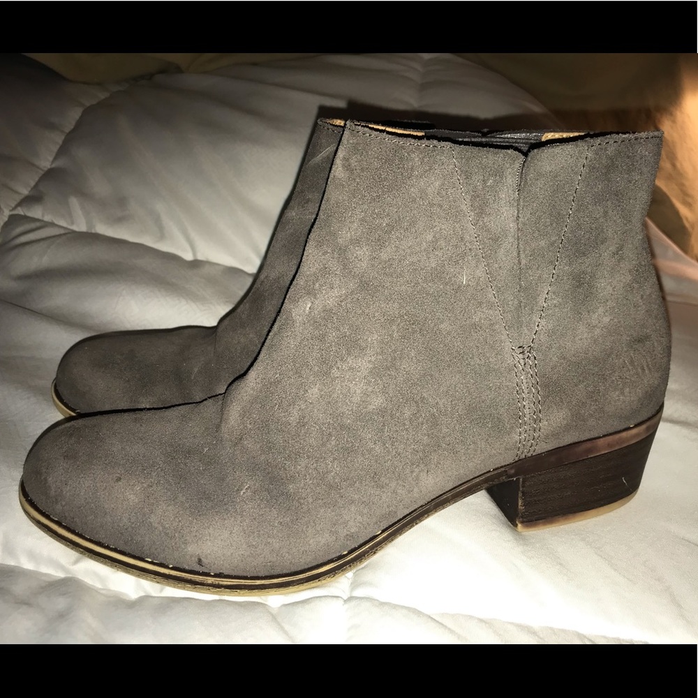 Lucky brand grey booties